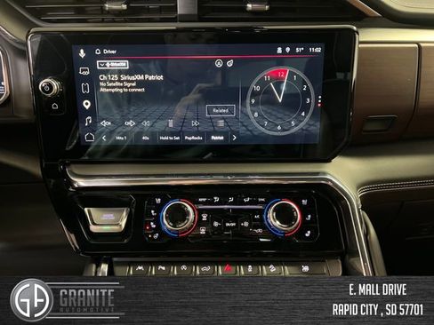 Used 2024 GMC Sierra 1500 Denali Ultimate AWD/4WD image 18