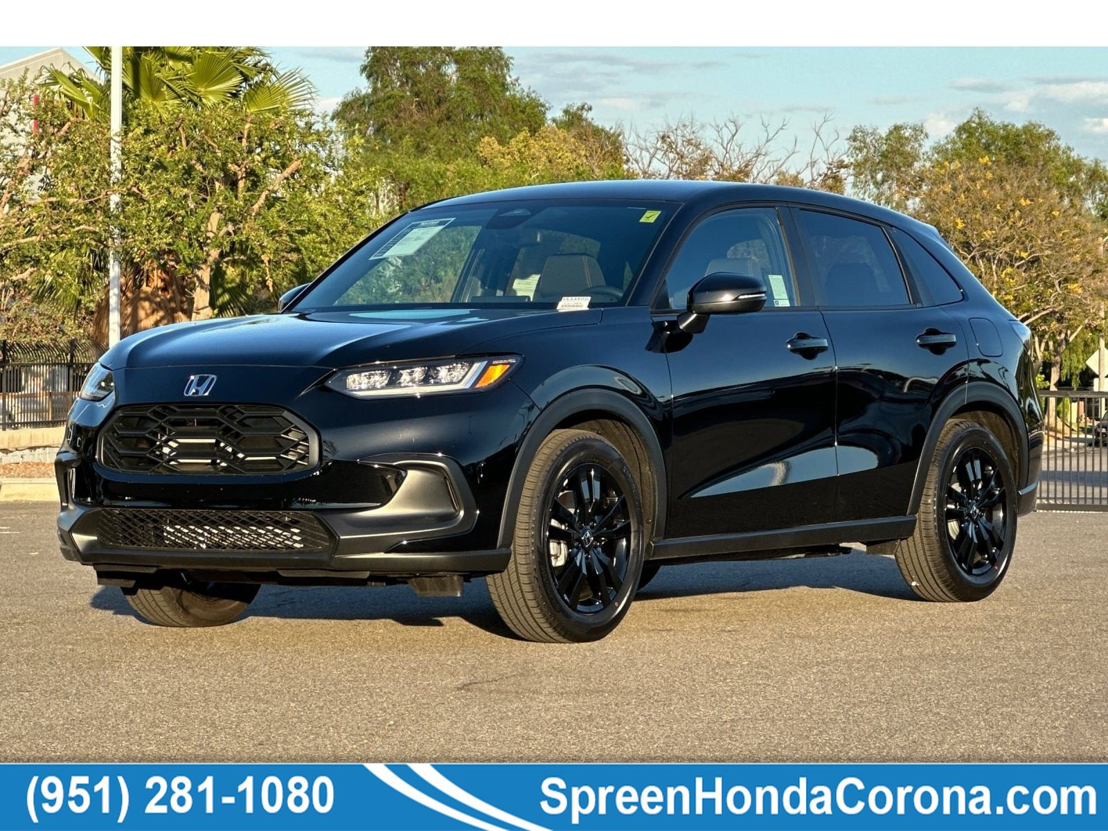 Used 2027 Honda HR-V Sport image 1