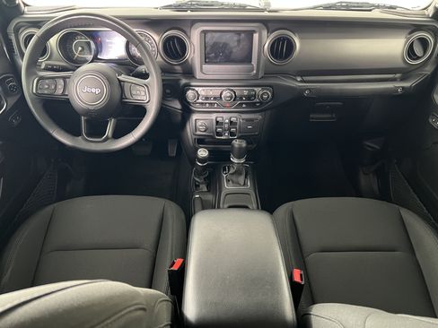 Used 2023 Jeep Gladiator Sport AWD/4WD image 20