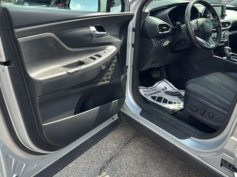 Used 2019 Hyundai Santa Fe SEL AWD/4WD image 9