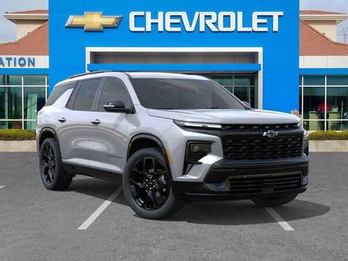 New 2026 Chevrolet Traverse RS w/ LPO, Floor Liner Package image 7