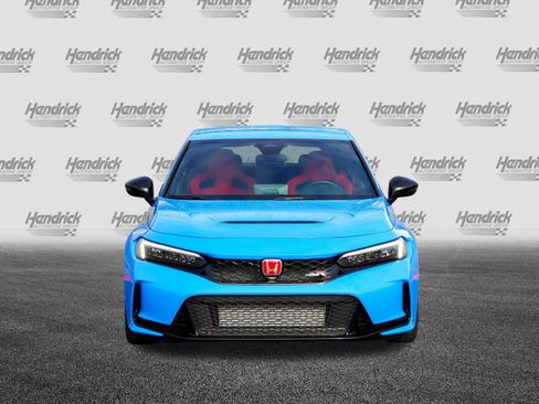 Used 2023 Honda Civic Type R image 3