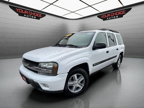 Used 2004 Chevrolet TrailBlazer LS w/ LS Preferred Equipment Group image 1