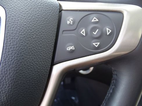 Used 2018 GMC Terrain Denali w/ Advanced Safety Package image 19