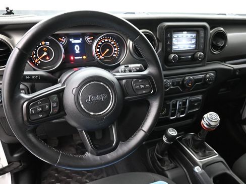 Used 2018 Jeep Wrangler Unlimited Sport S image 7