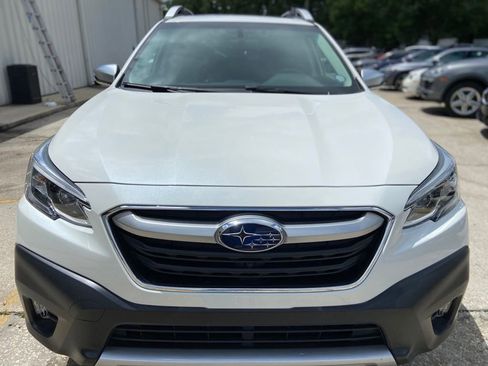 Used 2020 Subaru Outback Touring w/ Popular Package #2 AWD/4WD image 8