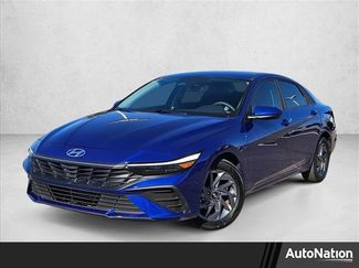 Used 2024 Hyundai Elantra SEL video 1