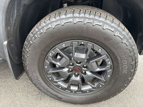 Certified 2023 Nissan Frontier PRO-4X w/ Pro-4X Premium Package AWD/4WD image 9