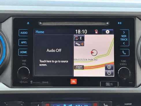 Used 2016 Toyota Tacoma TRD Sport AWD/4WD image 22