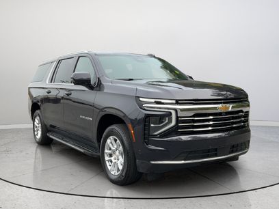 Certified 2025 Chevrolet Suburban LT