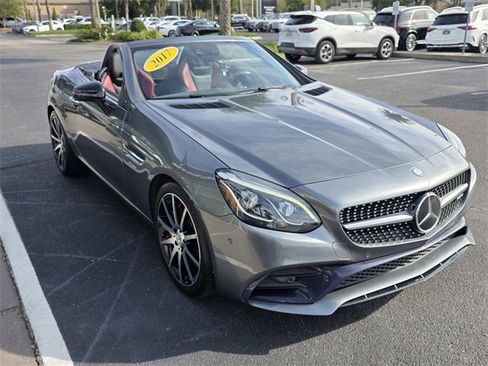 Used 2017 Mercedes-Benz SLC 43 AMG image 4