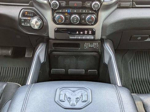 Used 2022 RAM 1500 Laramie AWD/4WD image 18