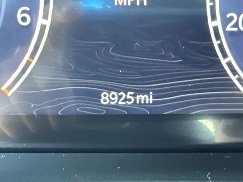 Used 2024 Jeep Grand Cherokee Altitude image 27