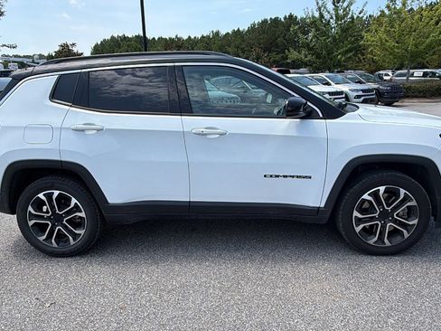 Used 2024 Jeep Compass Limited AWD/4WD image 7