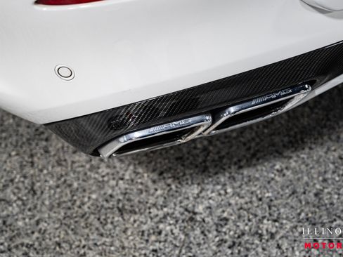 Used 2017 Mercedes-Benz C 63 AMG S image 21