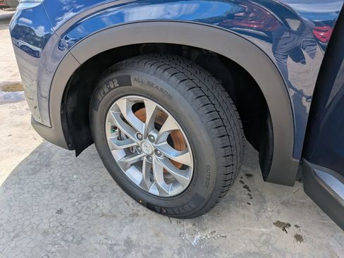 Used 2020 Hyundai Santa Fe SEL FWD image 35