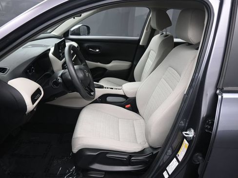 Used 2023 Honda HR-V LX image 18