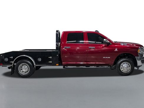 Used 2019 RAM 3500 Tradesman image 5