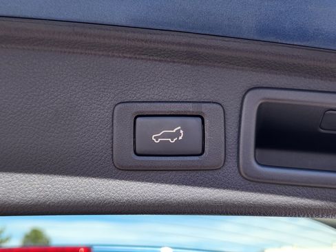 Used 2017 Subaru Forester 2.0XT Touring image 21