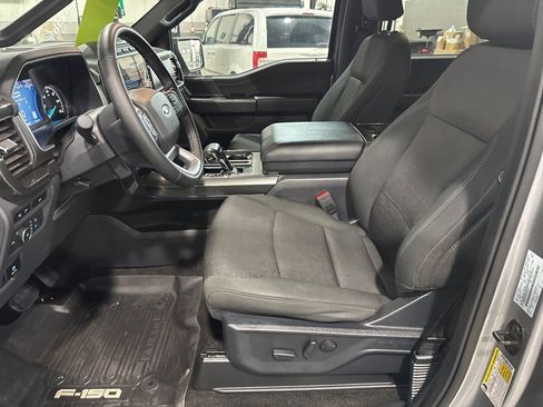 Used 2023 Ford F150 XLT w/ Equipment Group 302A High image 17