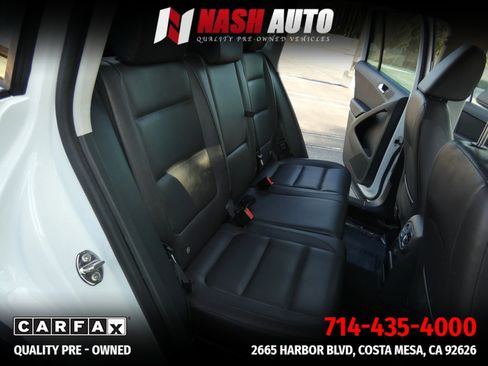 Used 2017 Volkswagen Tiguan Wolfsburg Edition FWD image 42