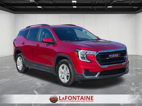 Used 2024 GMC Terrain SLE w/ Driver Convenience Package AWD/4WD image 7