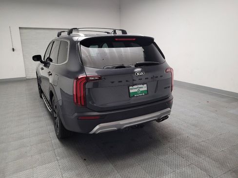 Used 2021 Kia Telluride EX w/ EX Premium Package FWD image 6