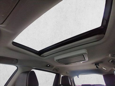 Used 2025 Honda Odyssey Elite image 21