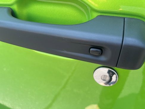 New 2025 Jeep Gladiator Sport image 15