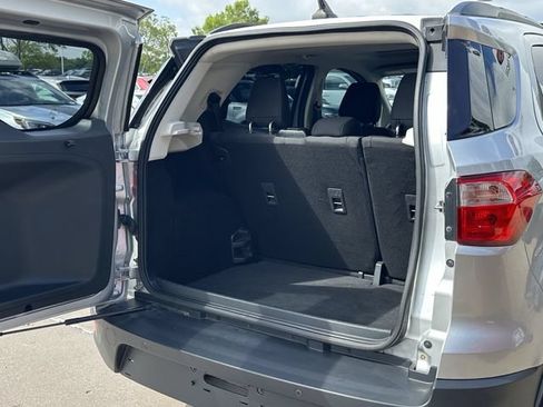 Used 2019 Ford EcoSport SE w/ SE Convenience Package FWD image 29