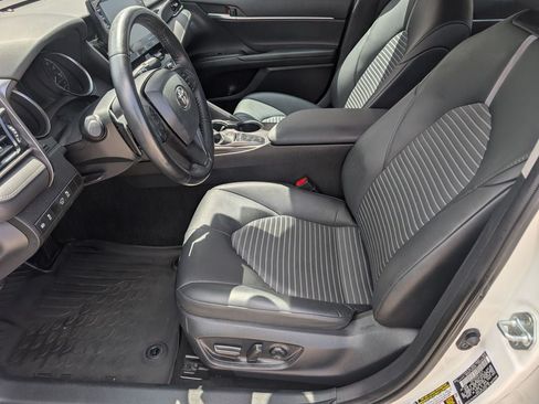 Used 2024 Toyota Camry SE w/ Audio Upgrade Package FWD image 13