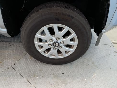 Used 2026 Toyota Tacoma SR5 RWD image 13