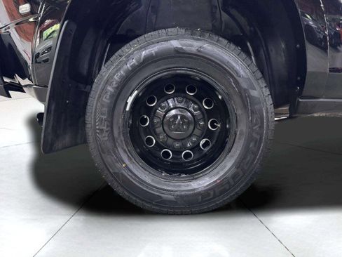 Used 2022 RAM 3500 Limited w/ Night Edition image 82