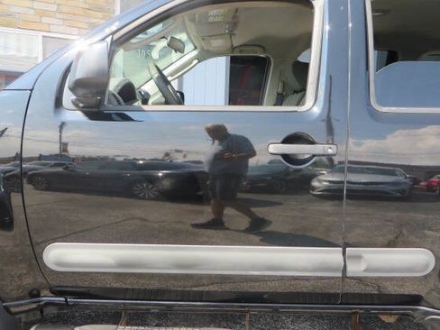 Used 2011 Nissan Xterra S AWD/4WD image 43