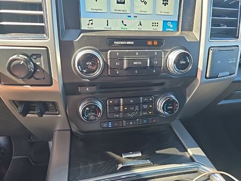 Used 2018 Ford F450 Platinum AWD/4WD image 26