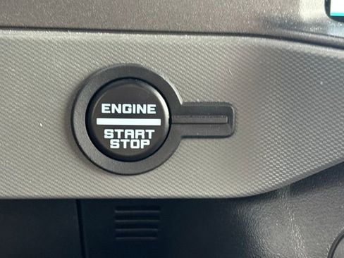 Used 2024 Ford Bronco Big Bend image 19