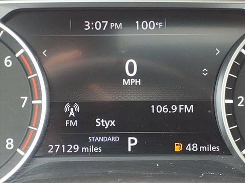 Used 2024 Nissan Rogue SV w/ SV Premium Package FWD image 15