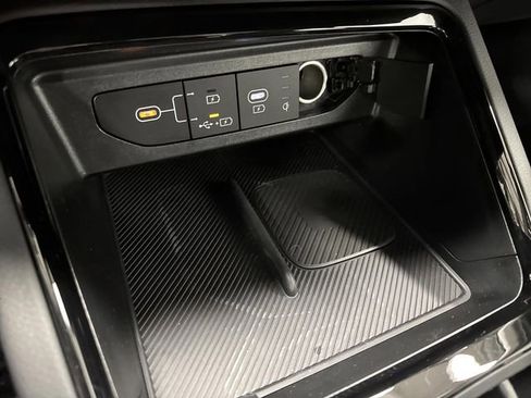 Used 2025 Kia K5 EX image 23