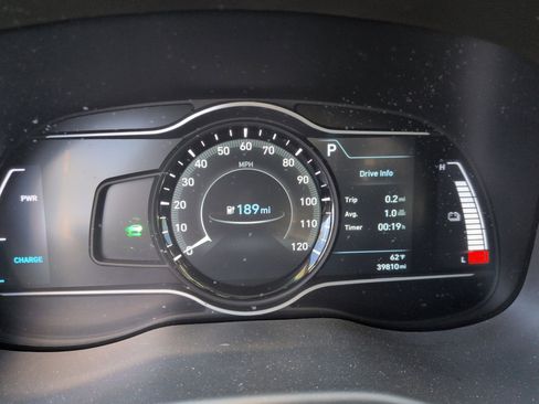 Used 2020 Hyundai Kona Limited w/ Cargo Package image 20