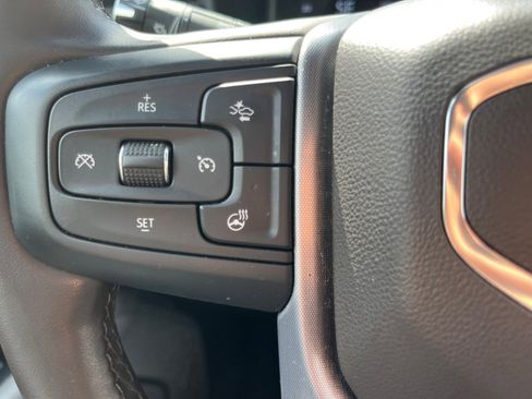 Used 2023 GMC Yukon SLT w/ SLT Premium Package RWD image 21