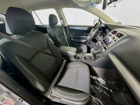 Used 2019 Subaru Outback 2.5i image 23