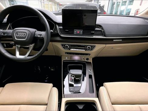 Certified 2024 Audi Q5 2.0T Premium Plus image 15