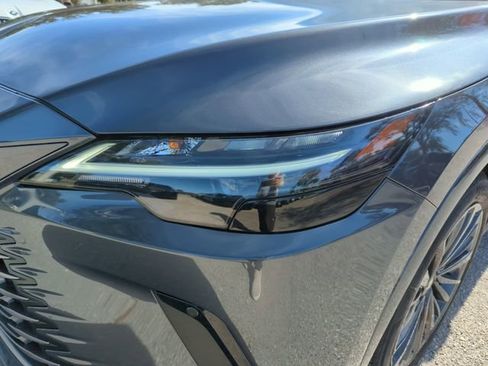Used 2024 Lexus RX 350 Premium image 9