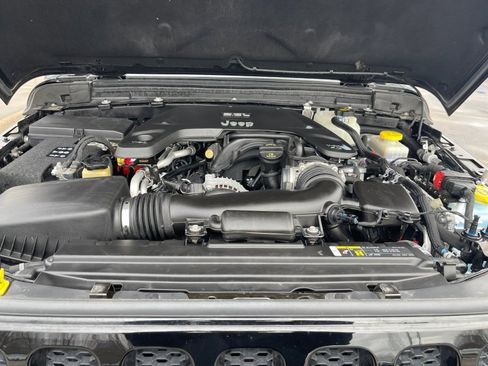 Used 2018 Jeep Wrangler Sport S image 22