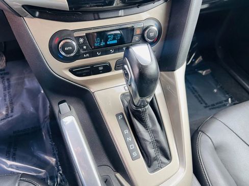 Used 2012 Ford Focus SEL image 29