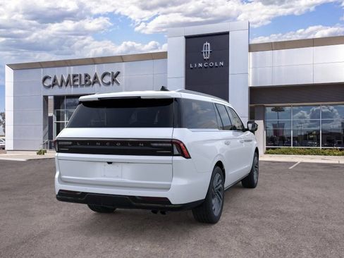 New 2026 Lincoln Navigator L Reserve AWD/4WD image 8