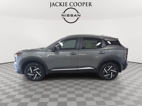 New 2026 Nissan Kicks SV w/ SV Premium Package FWD image 8