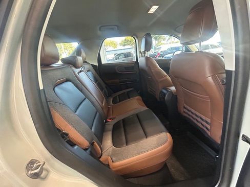 Used 2024 Ford Bronco Sport Outer Banks image 31