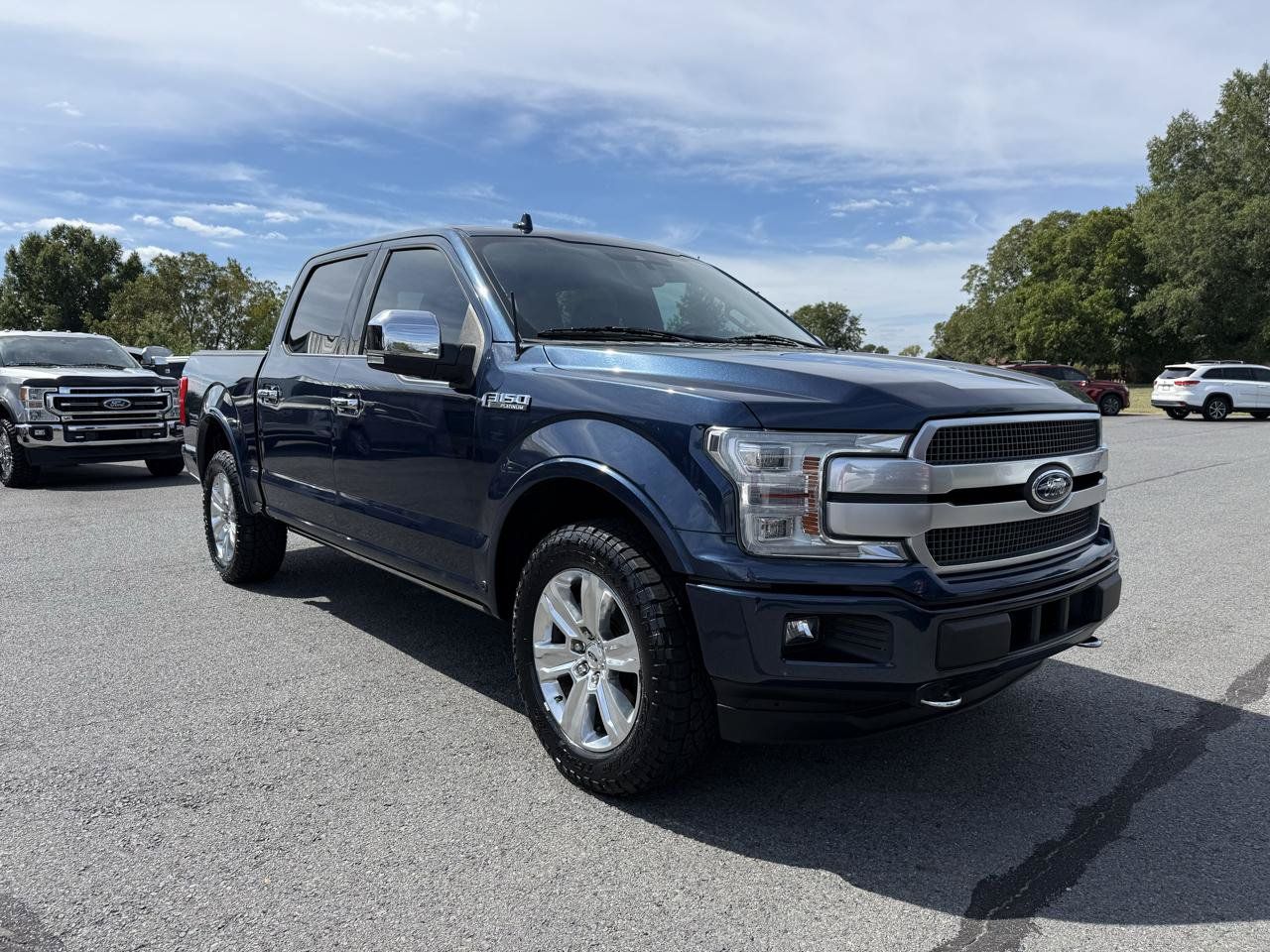 Used 2019 Ford F150 Platinum w/ Equipment Group 701A Luxury AWD/4WD image 9