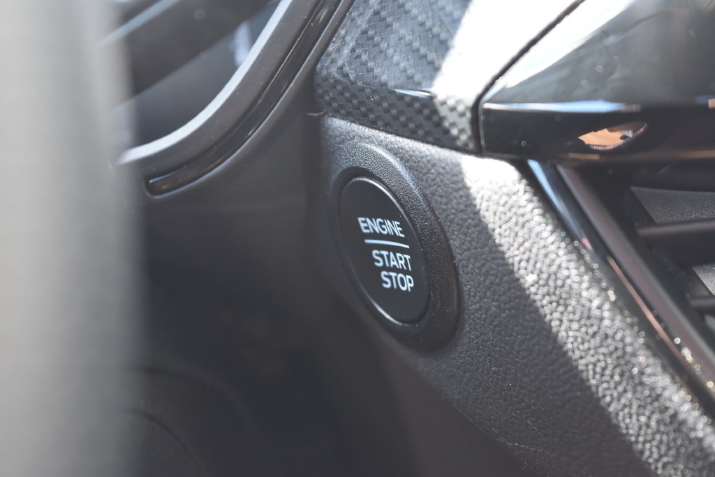 Used 2025 Ford Escape ST-Line Select AWD/4WD image 19